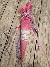 Lade das Bild in den Galerie-Viewer, individuell genähte Schultüten