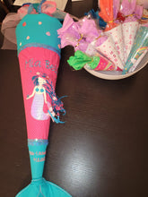 Lade das Bild in den Galerie-Viewer, individuell genähte Schultüten