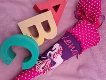 Lade das Bild in den Galerie-Viewer, individuell genähte Schultüten